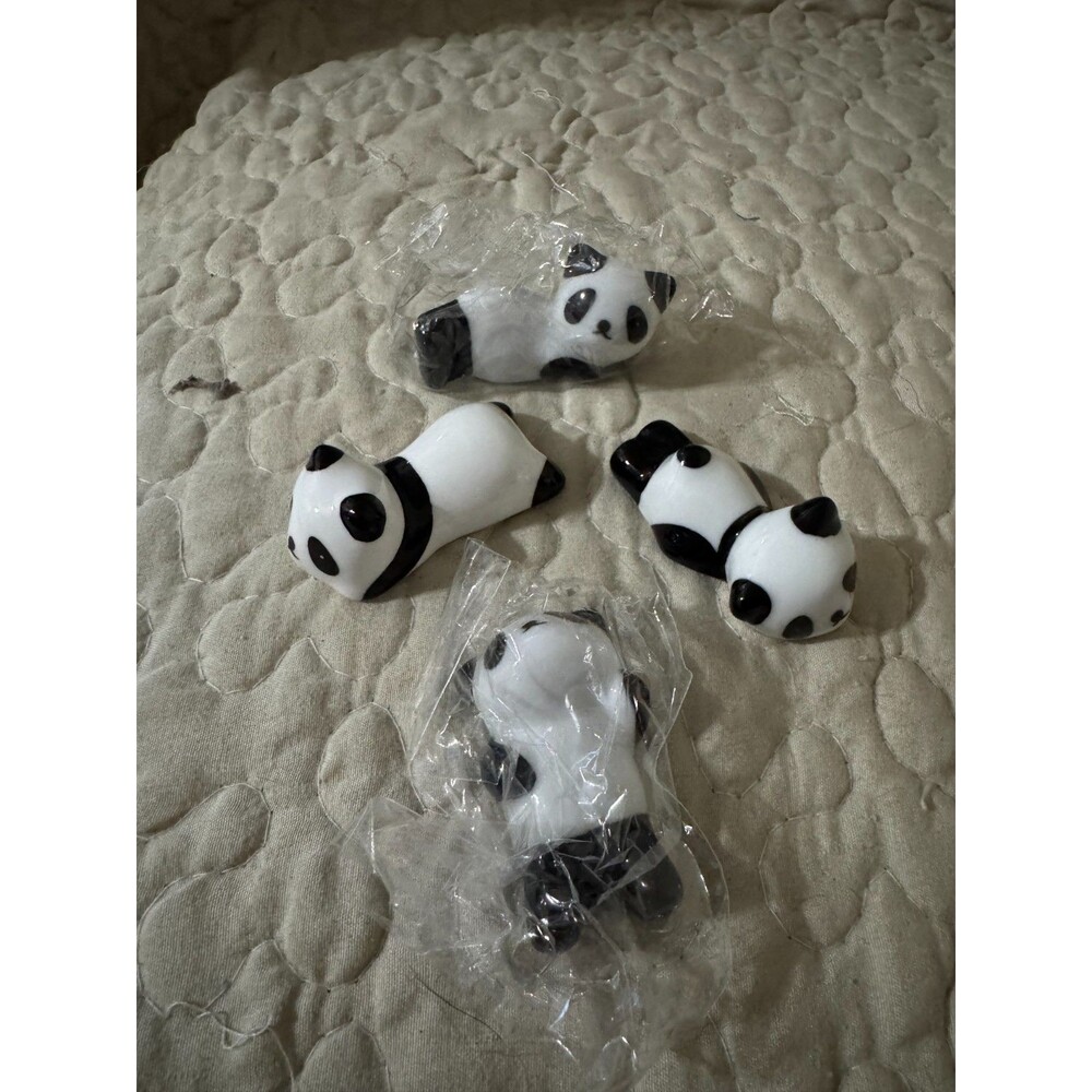 Set of 4 Ceramic Panda Chopstick Rests Cute Tabletop Accessories